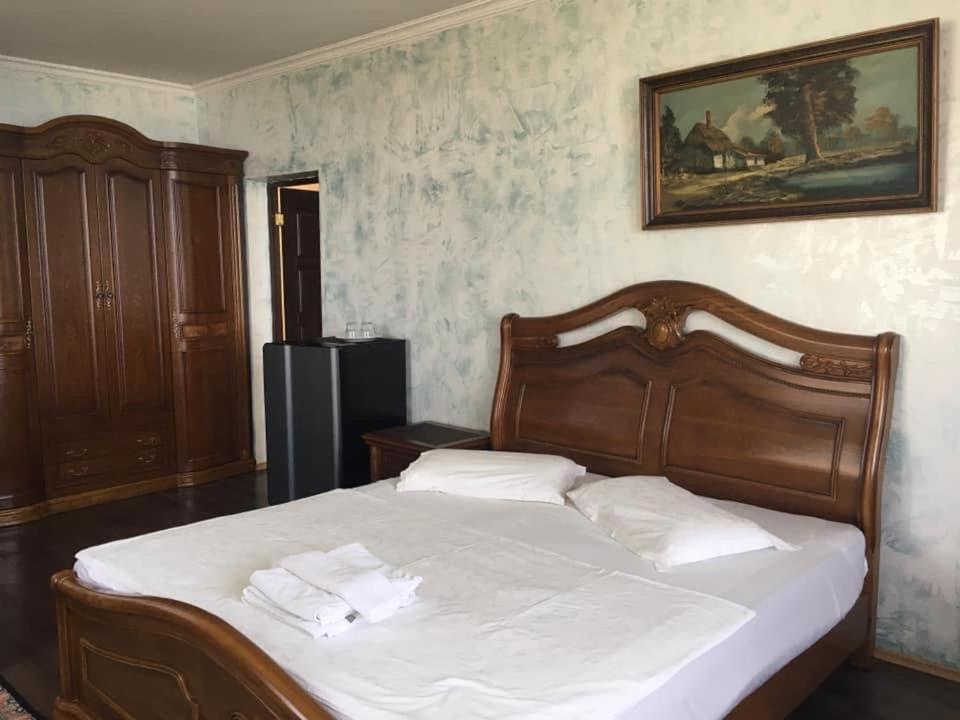 Hotel George Ureki Bagian luar foto