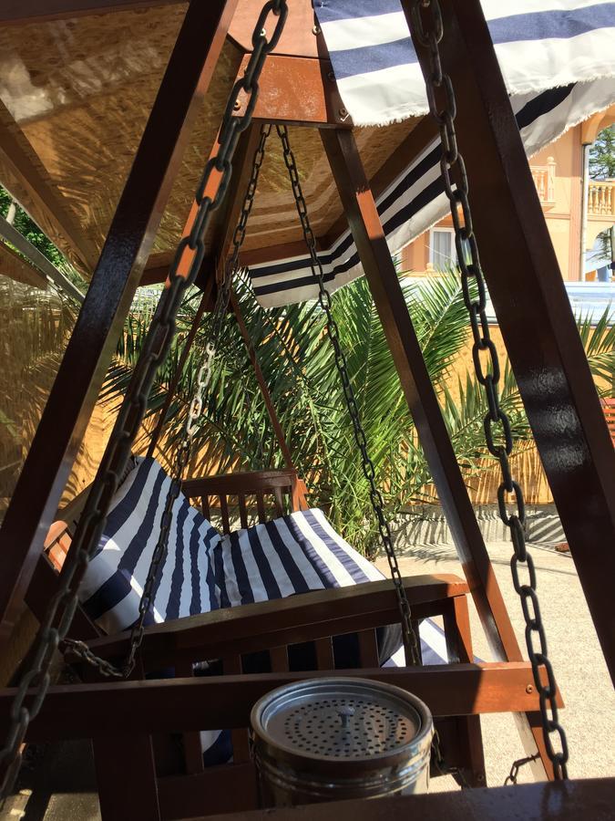 Hotel George Ureki Bagian luar foto